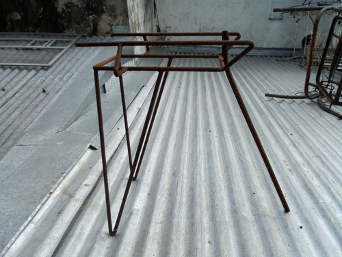 Antigua Base De Mesa En Hierro 60 X 41 X 59 Alto 0