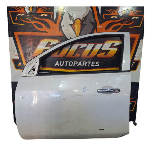 Puerta Delantera Izquierda Nissan Versa ---- 0