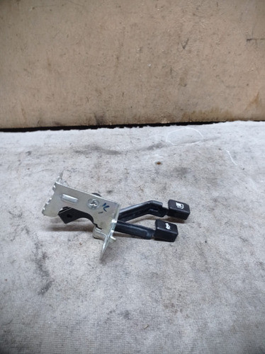 Puxador Tanque Porta Malas Renault Kwid 0