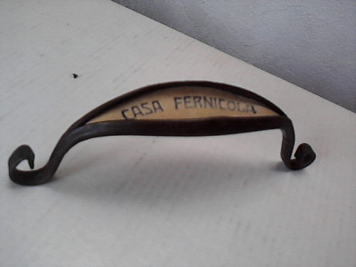 Muy Antiguo Porta Paquetes De Chapa 0