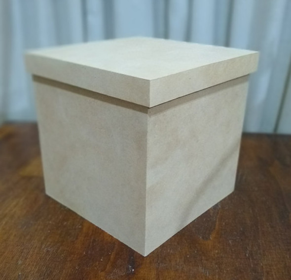 Caja Fibrofacil 25x25x25 Con Tapa Tipo Zapato X 1 Un. 1 Caja Fibrofacil 25x25x25 Con Tapa Tipo Zapato X 1 Un. 1