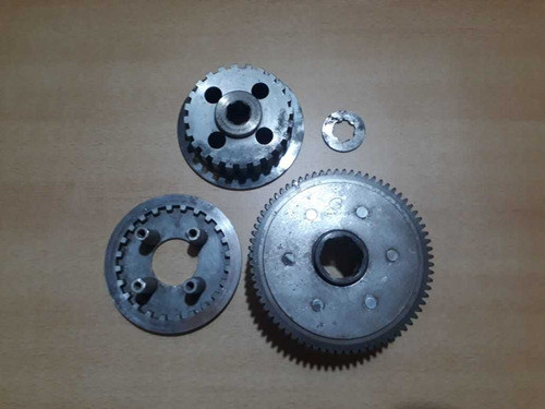 Canasta,centro Y Plato Embrague Zanella Rx 150cc 0