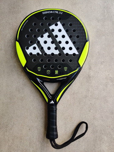Paleta De Padel adidas Essnova Ctrl 3.2 - Importada Francia 0