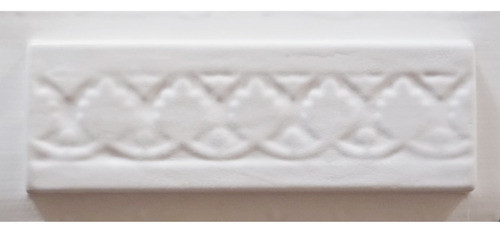 Moldura Para Placas Antihumedad Pino 1