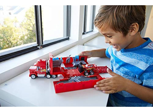 Disney / Pixar Cars Large Scale Mack Hauler Truck 0