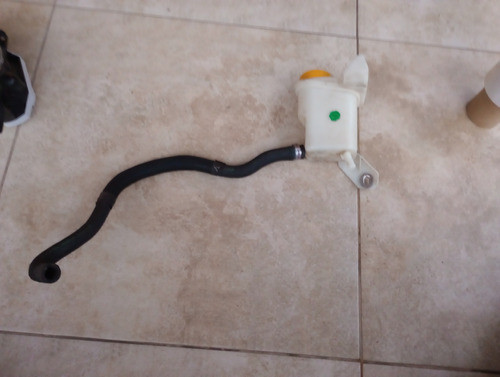 Depósito Liquido Hidráulico Fiat Strada Fase 4/1.4 Todos 1