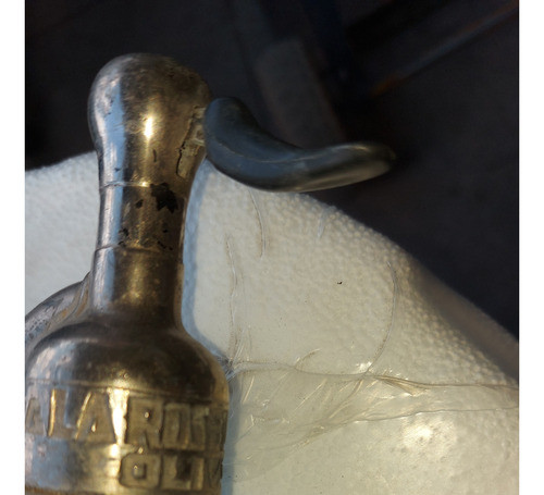 Sifon De Soda Antiguo Con Cabeza De Plomo 1