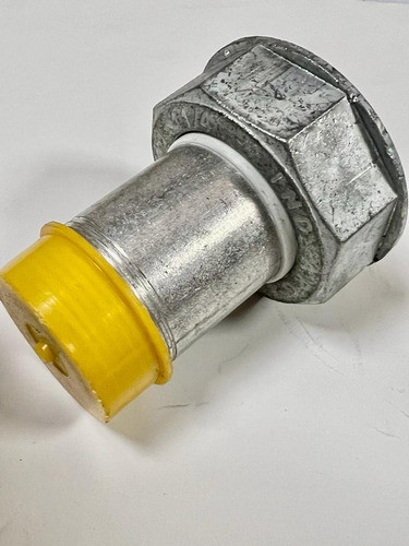 Pilar Para Medidor Grande 2 X 11/4 Conexion Gas Dielectrica 1