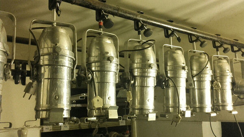 Focos,tacho,par 36, Con Lampara Ar111 , 1