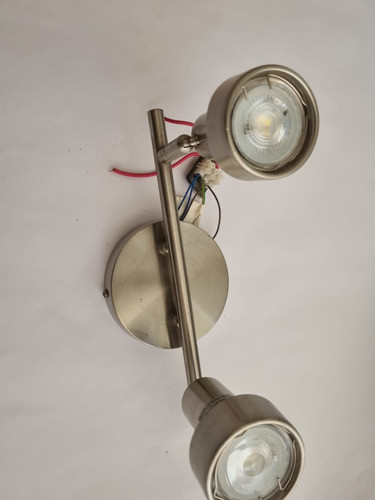 Aplique Pared Techo Con Barral Y Dos Spot Movibles 1