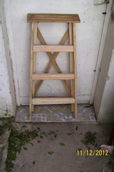 Escalera 4 Escalones Altura Total 90 Cm. 0 Escalera 4 Escalones Altura Total 90 Cm. 0