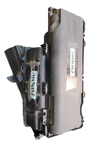 Porta Filtro Aire Con Tapa Ford Fiesta 1.4 Tdci. Peugeot Tbn 0