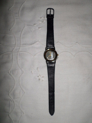 Bello Reloj Pulsera Citizen Quartz Malla Cuero Func No Envio 1