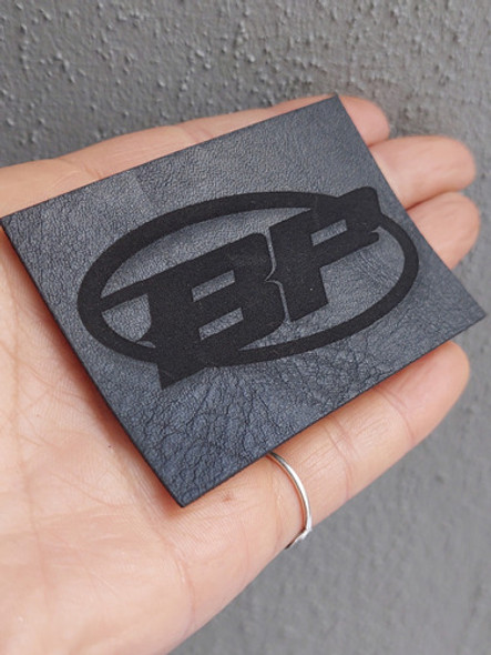 Etiquetas Cuero Pu Grabado Personalizado 8 X 4 Cm 1