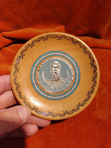 Plato De Madera Año Del Libertador General San Martín 0