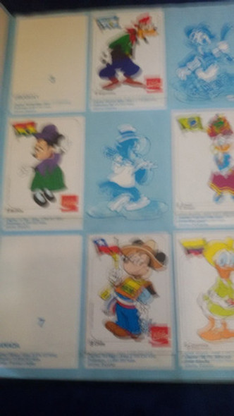 Album Trajes Tipicos Del Mundo M/estado Incompleto 1