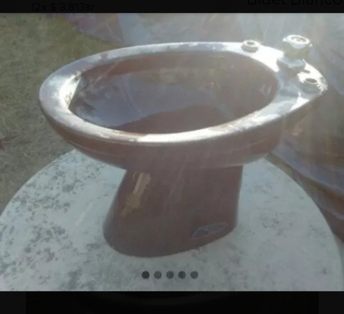 Bidet, Marrón Oscuro, Con Grifería 0