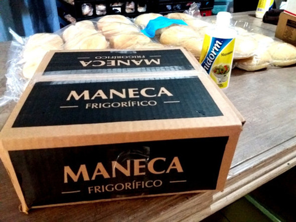 Hamburguesas Gigantes Maneca+ Pan Fargo + Aderezo 1