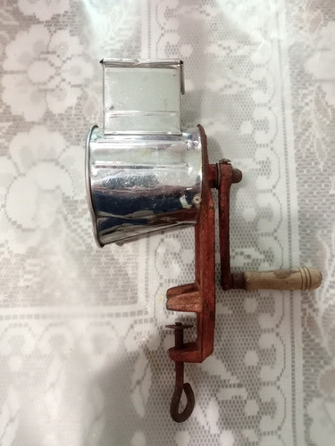 Antiguo Rayador De Pan . Para Hogar 0