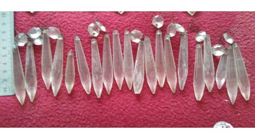 Caireles De Cristal Forma De Lagrimas Con Botones Precio C/u 0