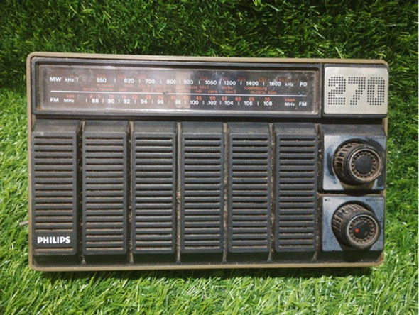 Antigua Radio Phillips 270 0