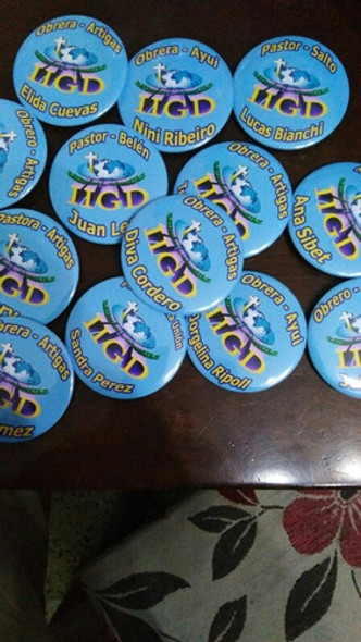 Pins, Imanes, Tazas Personalizadas X 100 Unidades 1