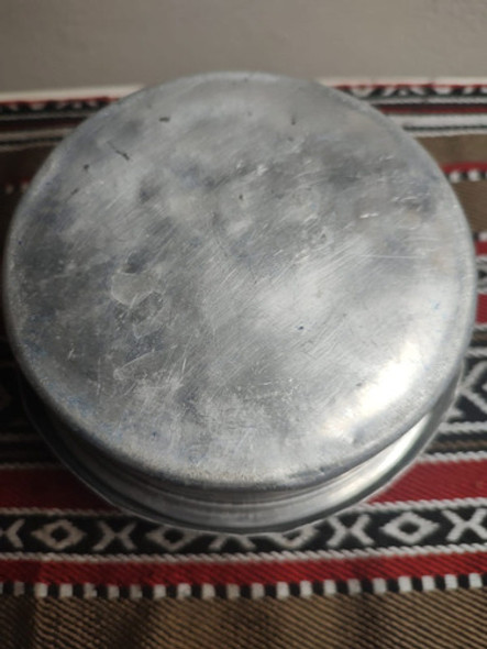 Antigua Vianda De Campamento En Aluminio 1