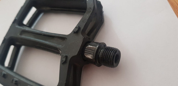 Pedales Negros De Bmx Glint De Plastico 1