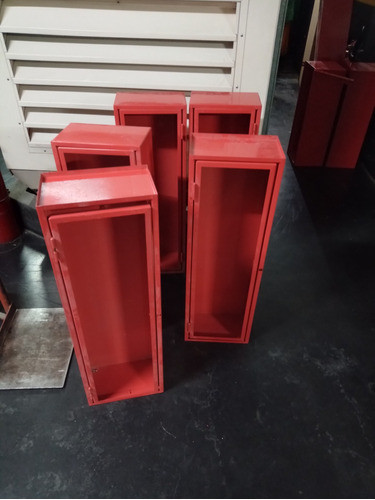 Gabinete Para Matafuego Grande. 85alto,27ancho.16prof,(cm) 0
