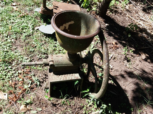 Antigua Maquina Moler Cafe Marca Peugeot 0