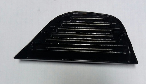 Rejilla Lateral De Fiat 147 No Sé De Que Lado Es ? 1