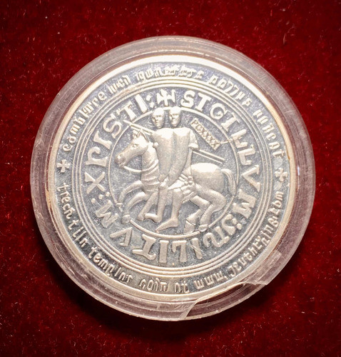 Medalla O Token Caballeros Templarios En Cápsula Ver Fotos 1