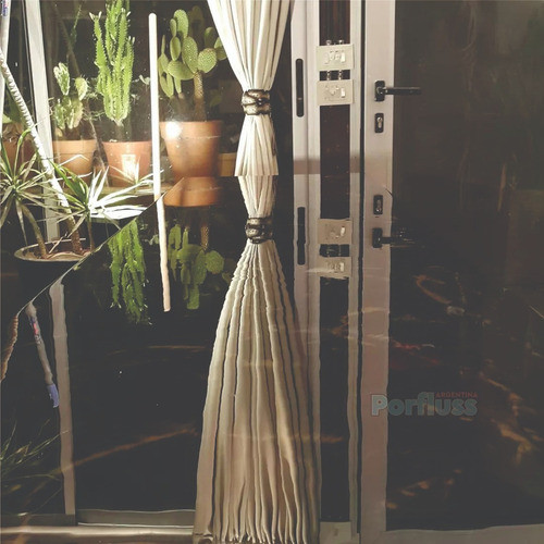 Aplicador Y Colocador De Porcelanato Liquido En Mesadas 1