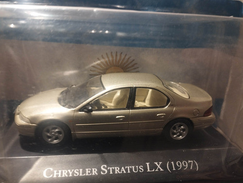 Chrysler Stratus Auto A Escala 1 43 De 11cm Ixo  Coleccion 1