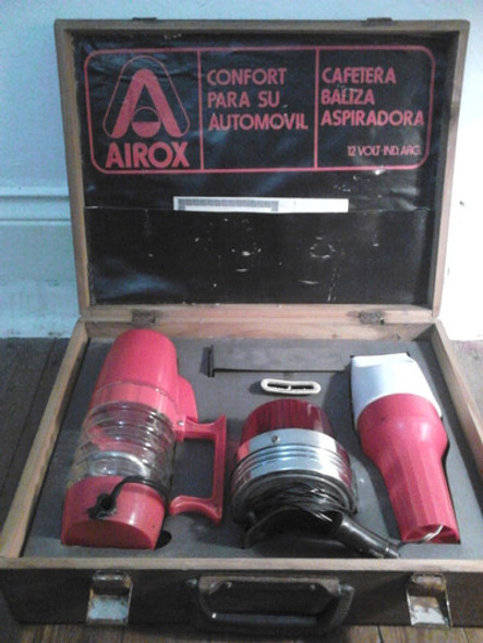 Antiguo Kit Viaje Auto Airox Cafetera Baliza Aspiradora 12 V 0