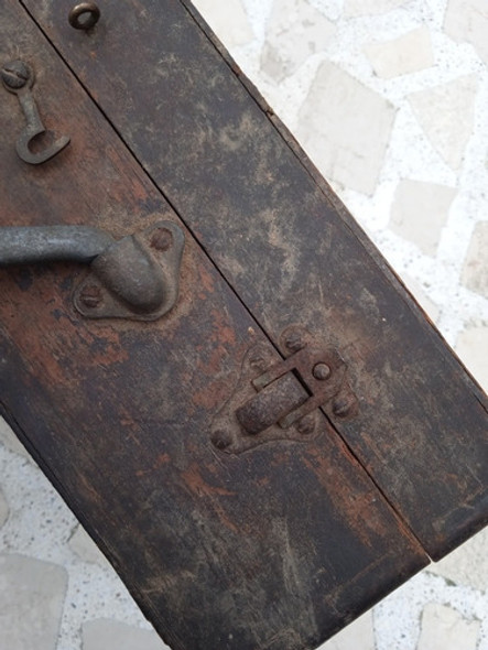Antigua Caja De Madera 1