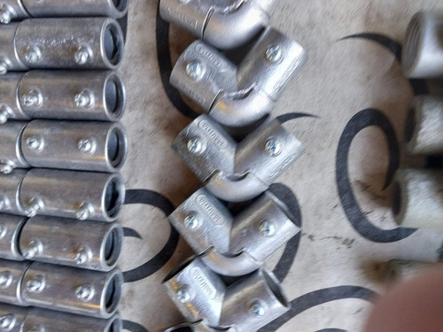 Codo Daisa Con Registro De 1 Pulgada 0