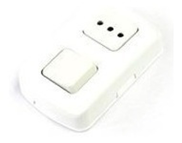 Toma 3 En Línea + Interruptor Unipolar. Kalop Tekna. 0