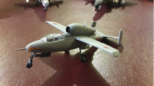 Arfix Revell   Avion 2 Guerra 1 72 0