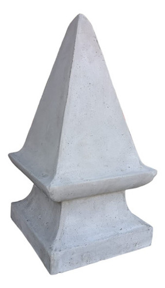 Piramide Pinaculo De Cemento 0