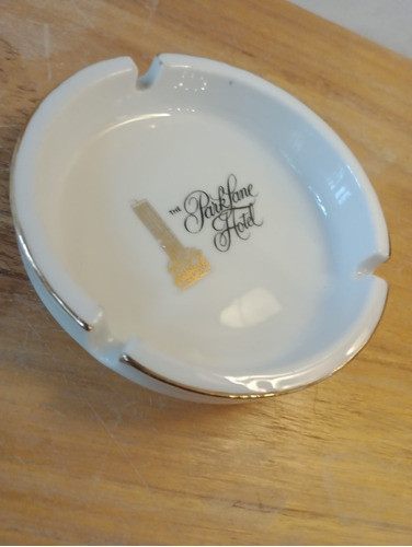 Cenicero Colección Porcelana Park Line Hotel 1