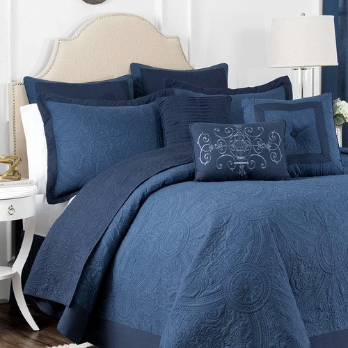 ~? Vue Bensonhurst Modern Farmhouse Medallion Bed Spread, Ki 1