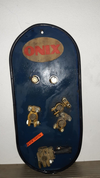 Cartel Ñublicidad Onix 0