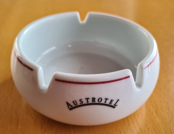 Cenicero De Porcelana Austrotel 1