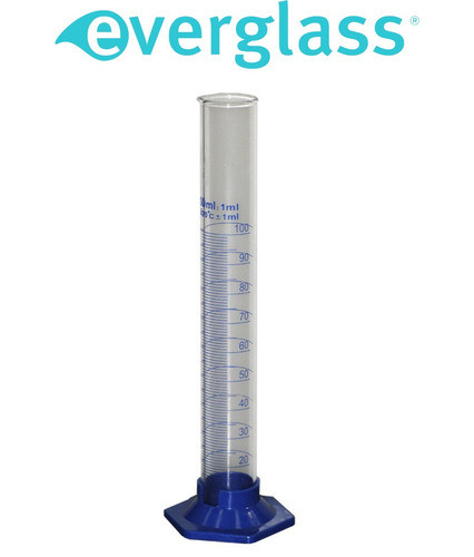 Probeta 50 Ml Base Plástica (escala 0,5) Boro 3.3 Everglass 1