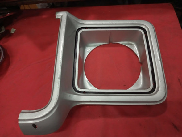 Aro De Optica Pick Up Chevrolet 74/80 Metalico Izquierdo 1