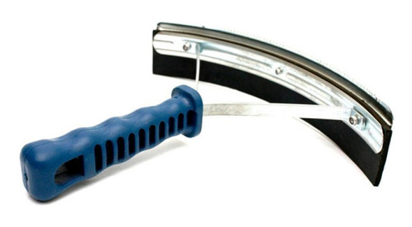 Kit Limpeza Raspador Rodo Raspadeira Pente De Crina 1