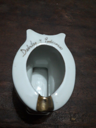 Cenicero Vintage Inodoro Debiles Y Poderosos Porcelana Oro 1