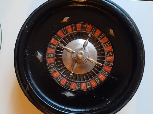 Ruleta Francesa Antigua - Madera Y Zamak 0