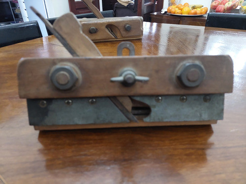 Antig Cepillo Carpintero De Madera. Regulable Moldura.vintag 1